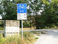 Cyklotrasa D8 - souběžná zde s Parenzanou