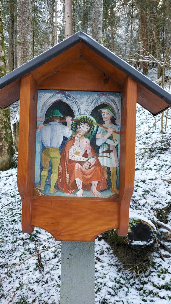 Haus im Ennstal - ochuzená křížová cesta, jen 3 zastavení