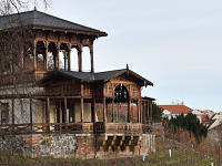 Vinin altn byl postaven podle nvrh architekt Antonna Barvitia a Josefa Schulze v letech 18711888, jako soust letnho sdla prmyslnka Moritze Grbeho, dnen Grbovky a Havlkovch sad. 